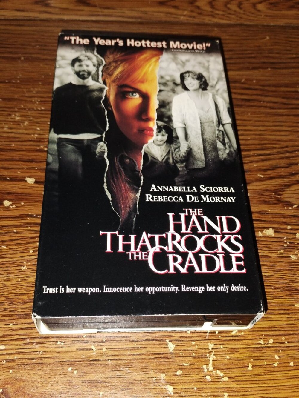 The Hand That Rocks the Cradle (VHS, 1992) Rare OOP